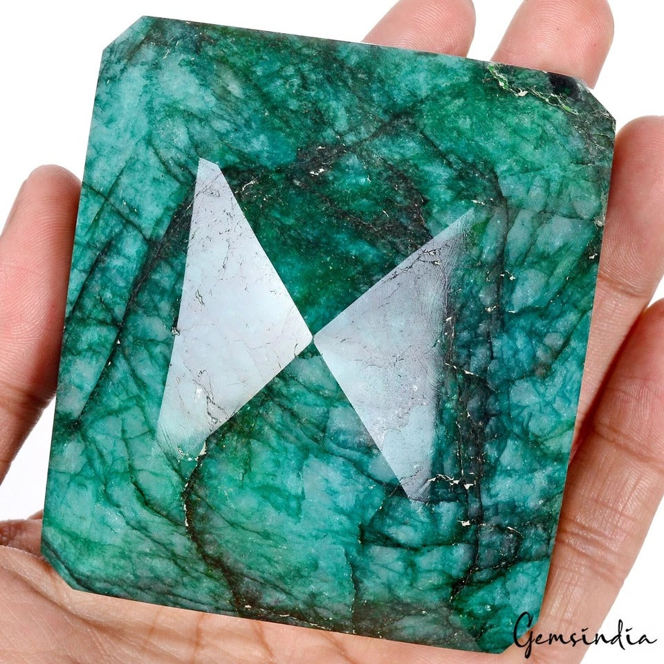 2780 Cts Natural Brazilian Green Emerald Earth Mined Octagon Cut Huge Loose Gem