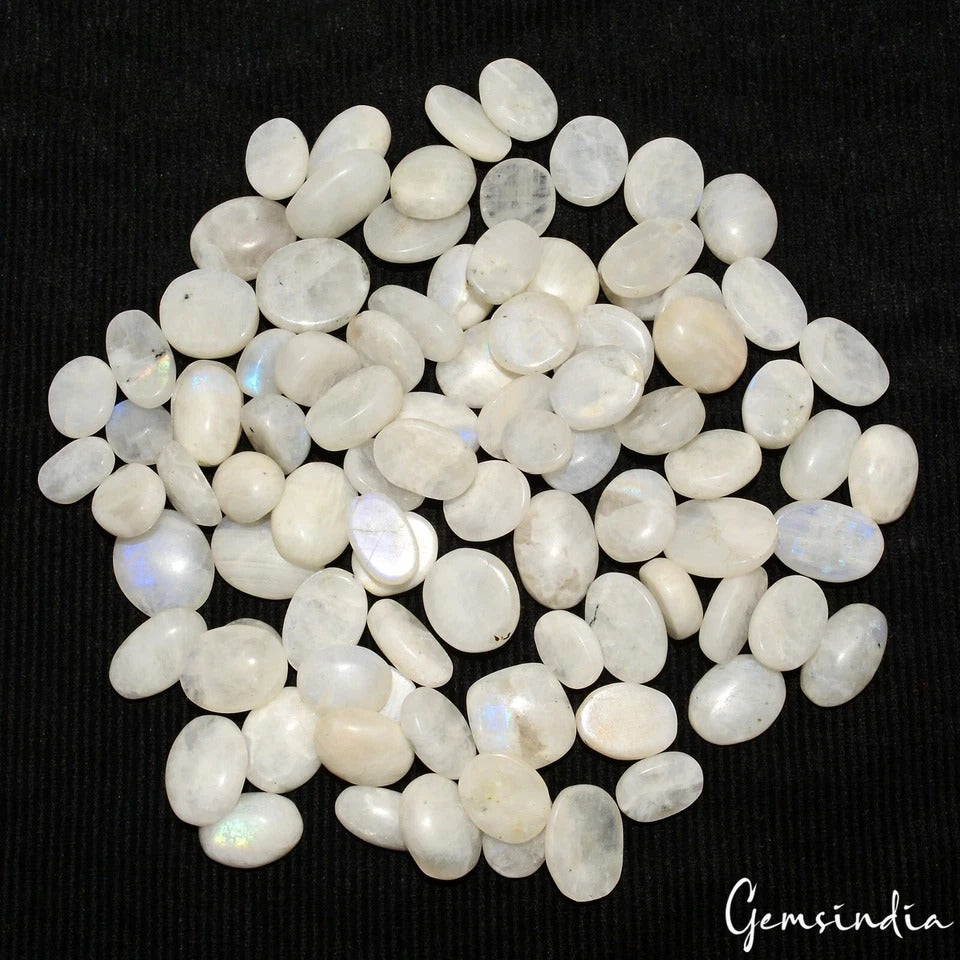 Moonstone Lot, Cabochon, Untreated, Blue — 91 Pieces, 11mm to 20mm, 1000 Ct