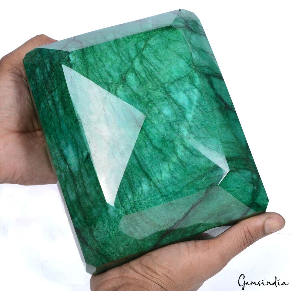Emerald Loose Gemstone, Octagon Faceted Cut, Color Enhanced — 6.8x5.7x3.5 Inch, 25250 Ct (5.05 Kg), Brazil