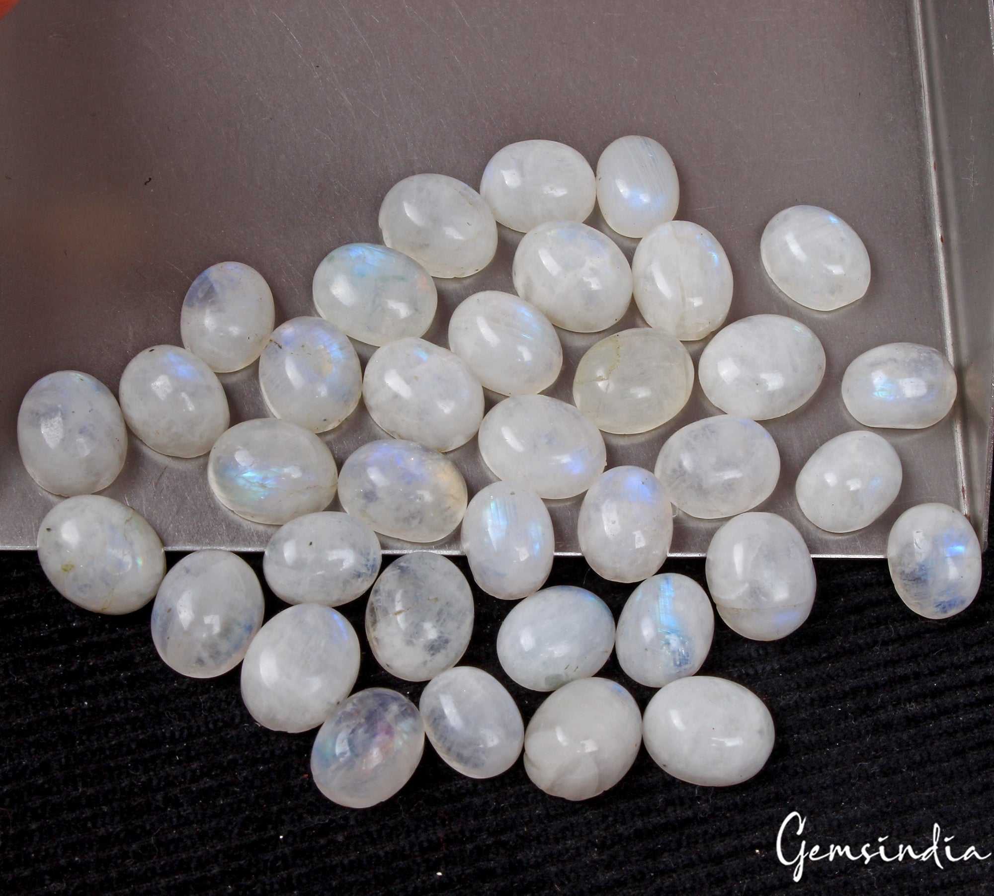 35 Pcs Natural Moonstone 10mm-12mm Oval Blue Shines Cabochon Loose Gemstones Lot