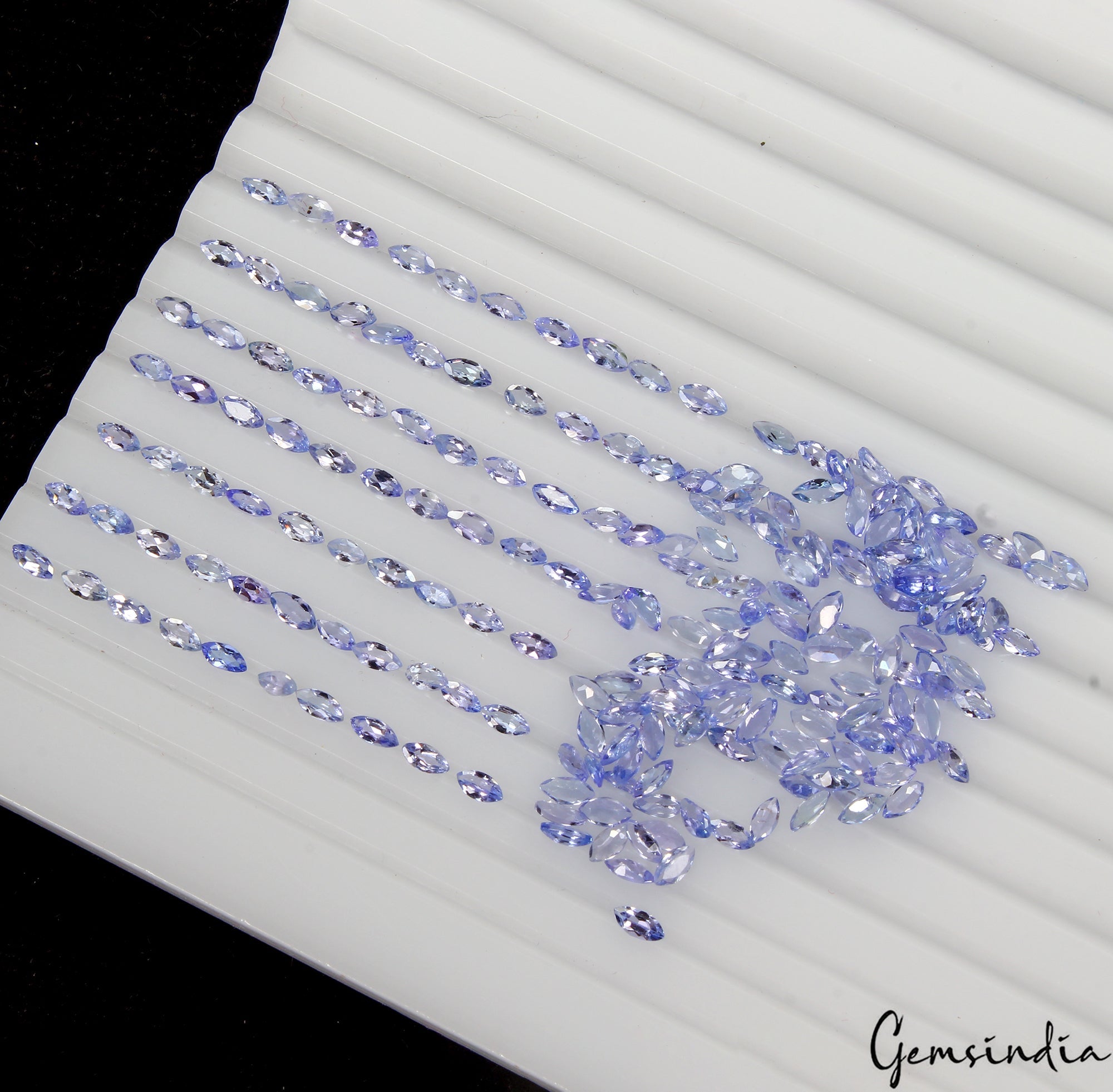 20.70 Cts Natural Tanzanite 4*2mm Marquise Cut Loose Untreated Gemstones 250 Pcs