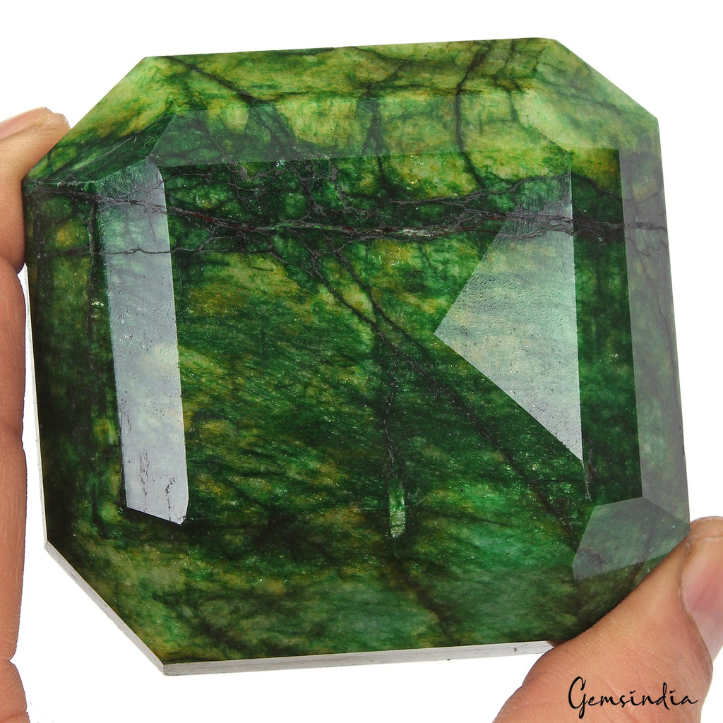 2000 Cts Natural Green Emerald Octagon Cut Loose Earth mined Gemstone, Brazil