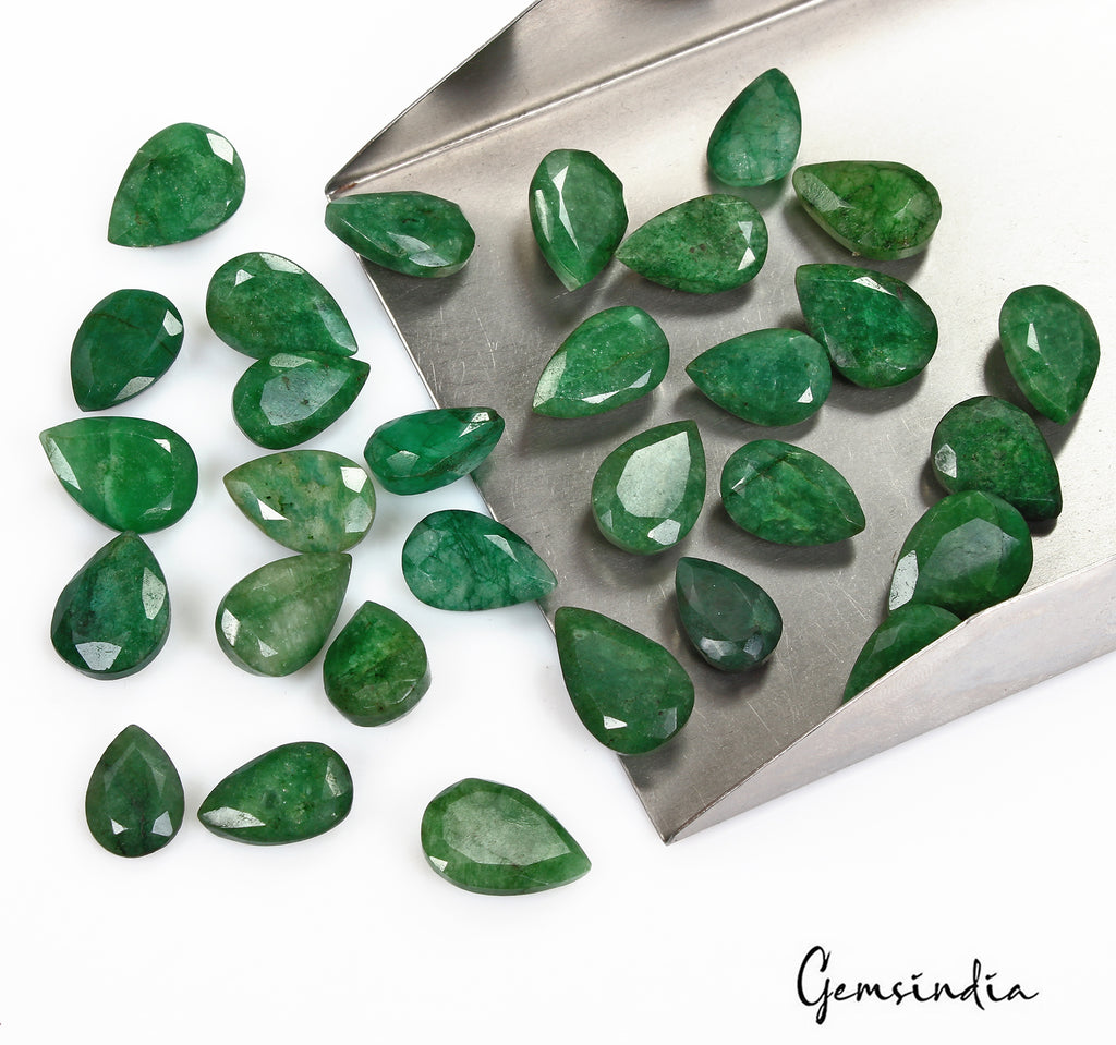 Emerald Lot, Loose Gemstone, Color Enhanced, Green — 30 Pieces, 14mm to 18mm, 248.00 Ct, Brazil