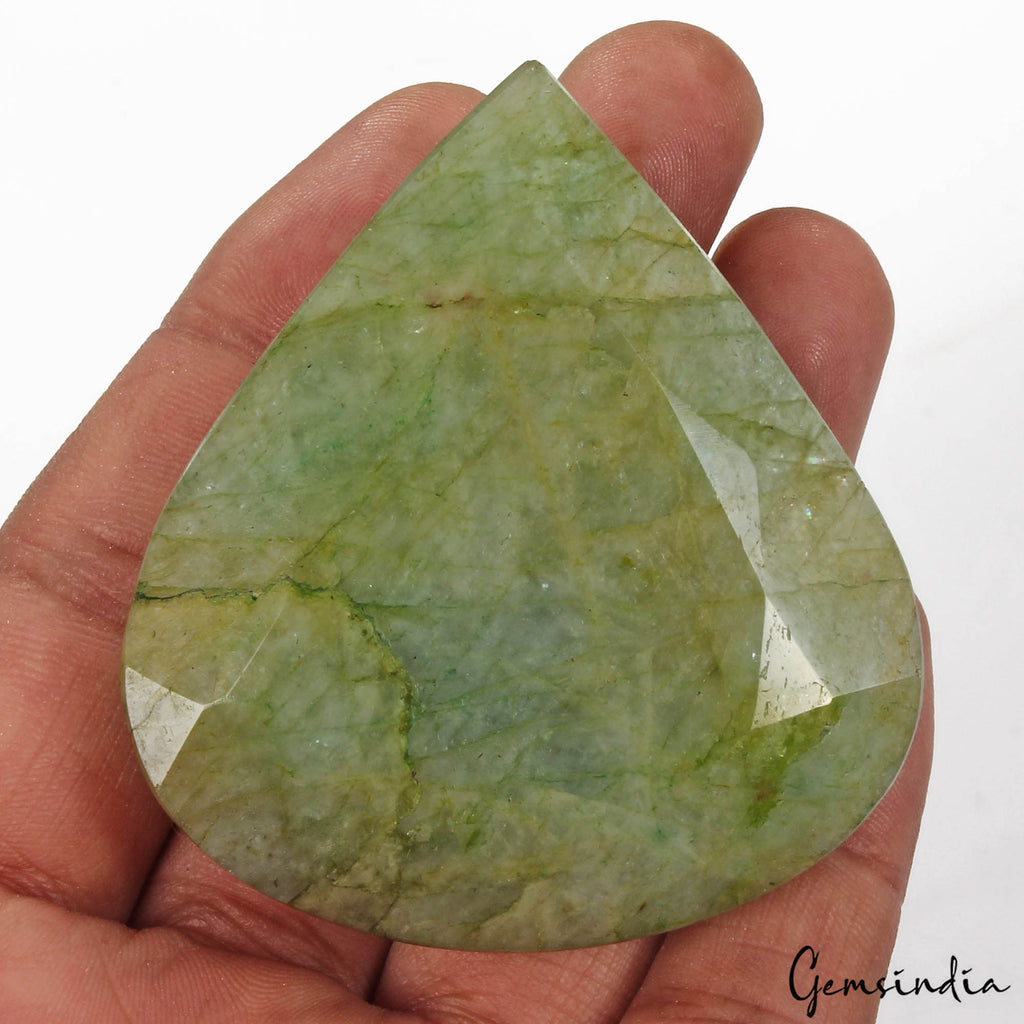 Emerald Loose Gemstone, Green — 63x57x21mm, 480 Ct, Brazil