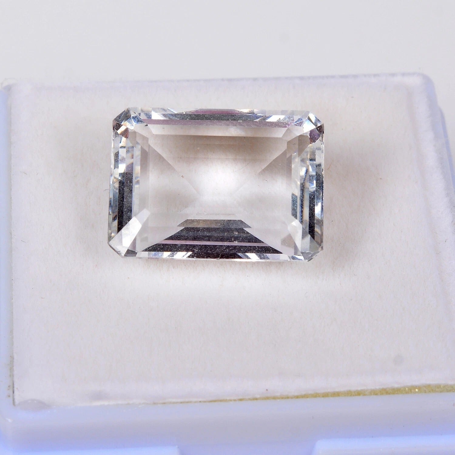 15.00 Cts Certified Unheated Earth Mined Aquamarine Emerald Cut Brazil Gemstone