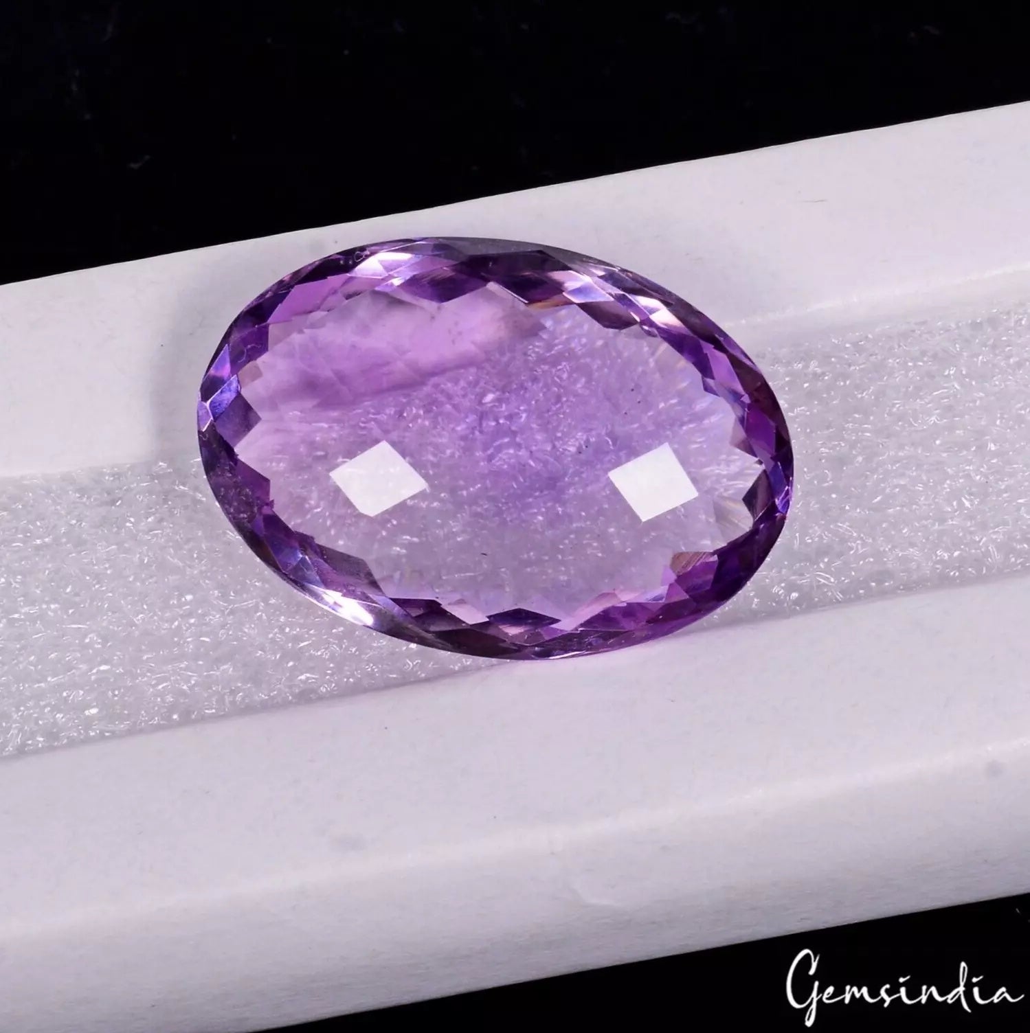Amethyst Loose Gemstone, Untreated — 26x18x10mm, 33.20 Ct