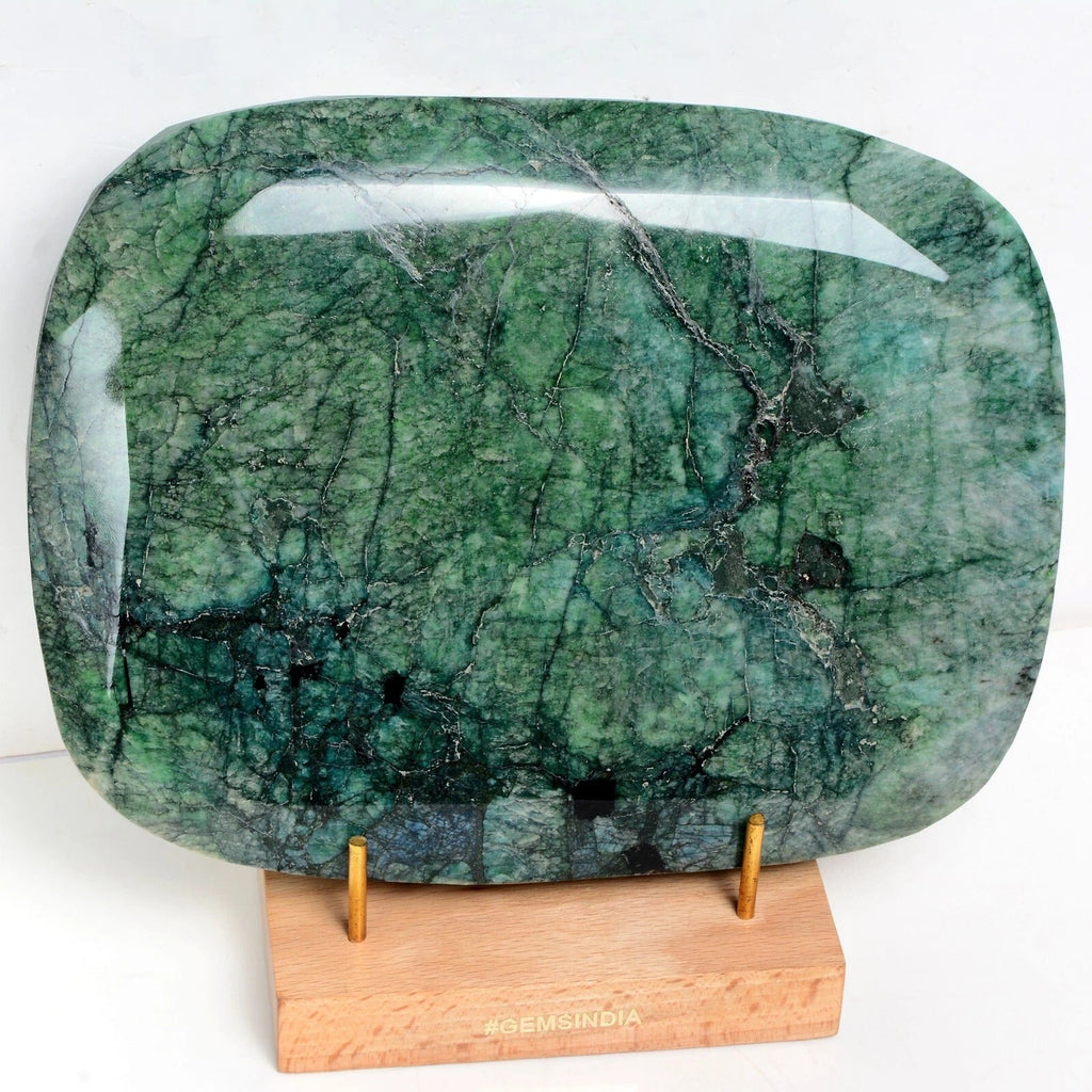 Museum Size 4.7 kg Natural Brazilian Green Emerald Oval Faceted Earth Mined Gem