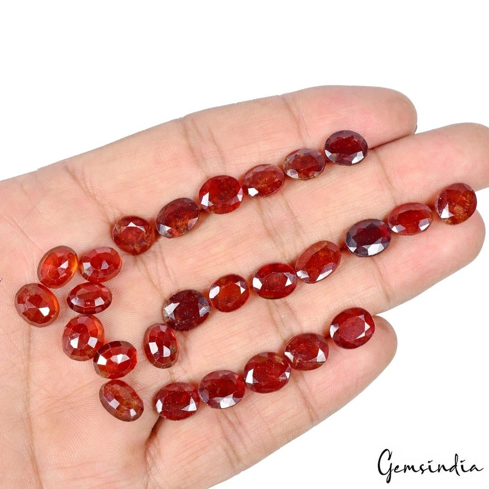 Hessonite Garnet Lot, Loose Gemstone, Oval Cut, Untreated — 26 Pieces, 9mm to 11mm, 85.70 Ct, Sri Lanka
