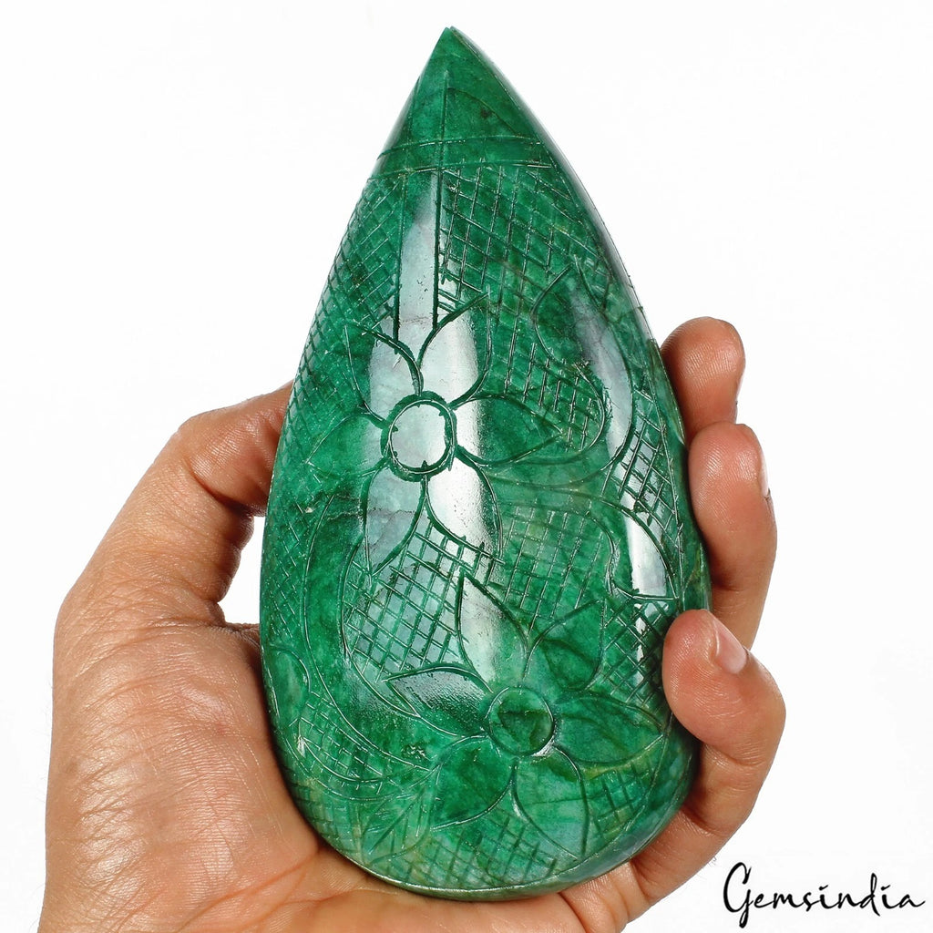 Emerald Carving, Pear Carved, Color Enhanced — 143x78x24 mm, 2100 Ct, Brazil