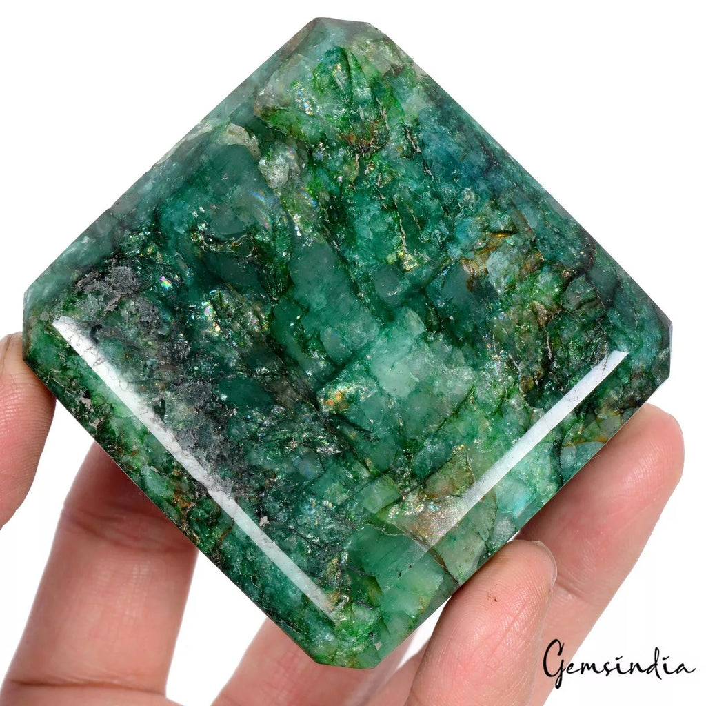 Big Size Octagon Cut Natural Green Emerald 440 Gram Loose Earth mined Gemstone