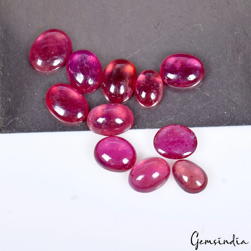 Ruby Lot, Cabochon, Oval Cabochon, Heated — 11 Pieces, 5mm to 7mm, 10.40 Ct, Mozambique