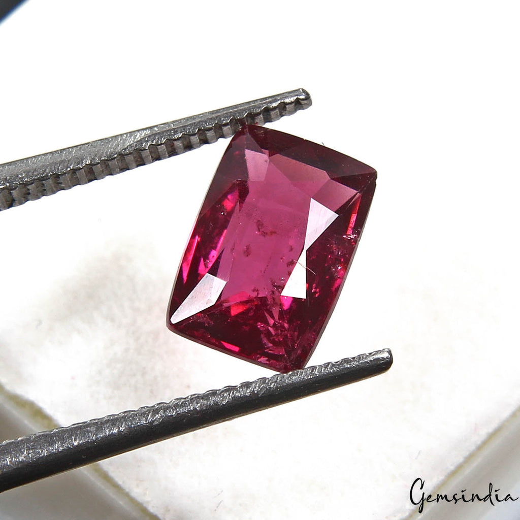 Certified 1.95 Cts Natural Rhodolite Rose Garnet Cushion Cut Rare Gem For Ring
