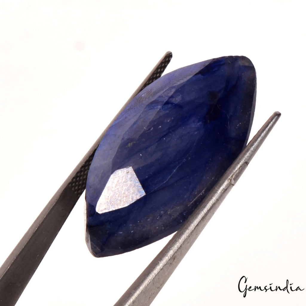 Blue Sapphire Loose Gemstone, Heated — 28 x 15 x 9mm, 38.20 Ct, Sri Lanka