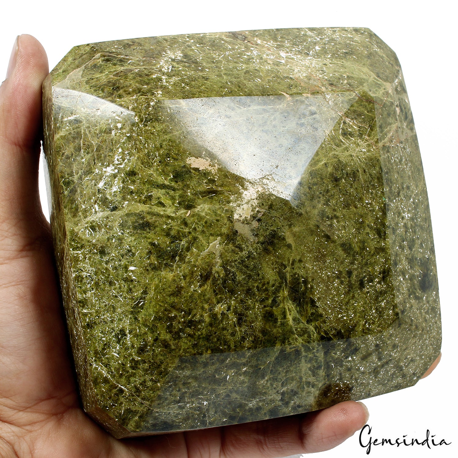 Serpentine Rough, Octagon Cut, Untreated — 5.1x4.9x2.9 Inch, 3 Kg (15000 Ct), Madagascar