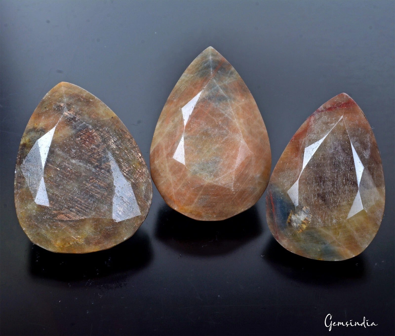 Sapphire Lot, Loose Gemstone, Untreated, Brown — 3 Pieces, 49mm to 52mm, 1070 Ct, Madagascar