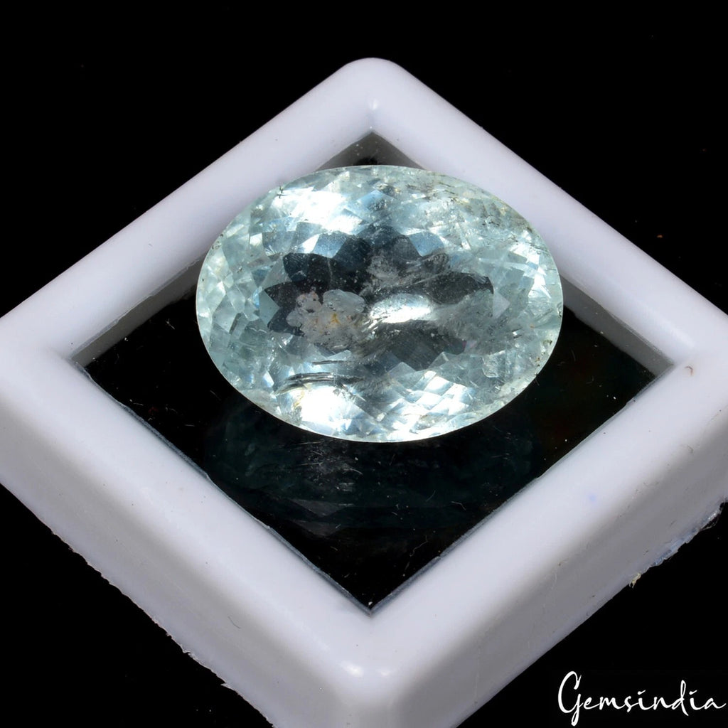 Aquamarine Loose Gemstone, Untreated, Blue — 17 x 13 x 9mm, 15.40 Ct