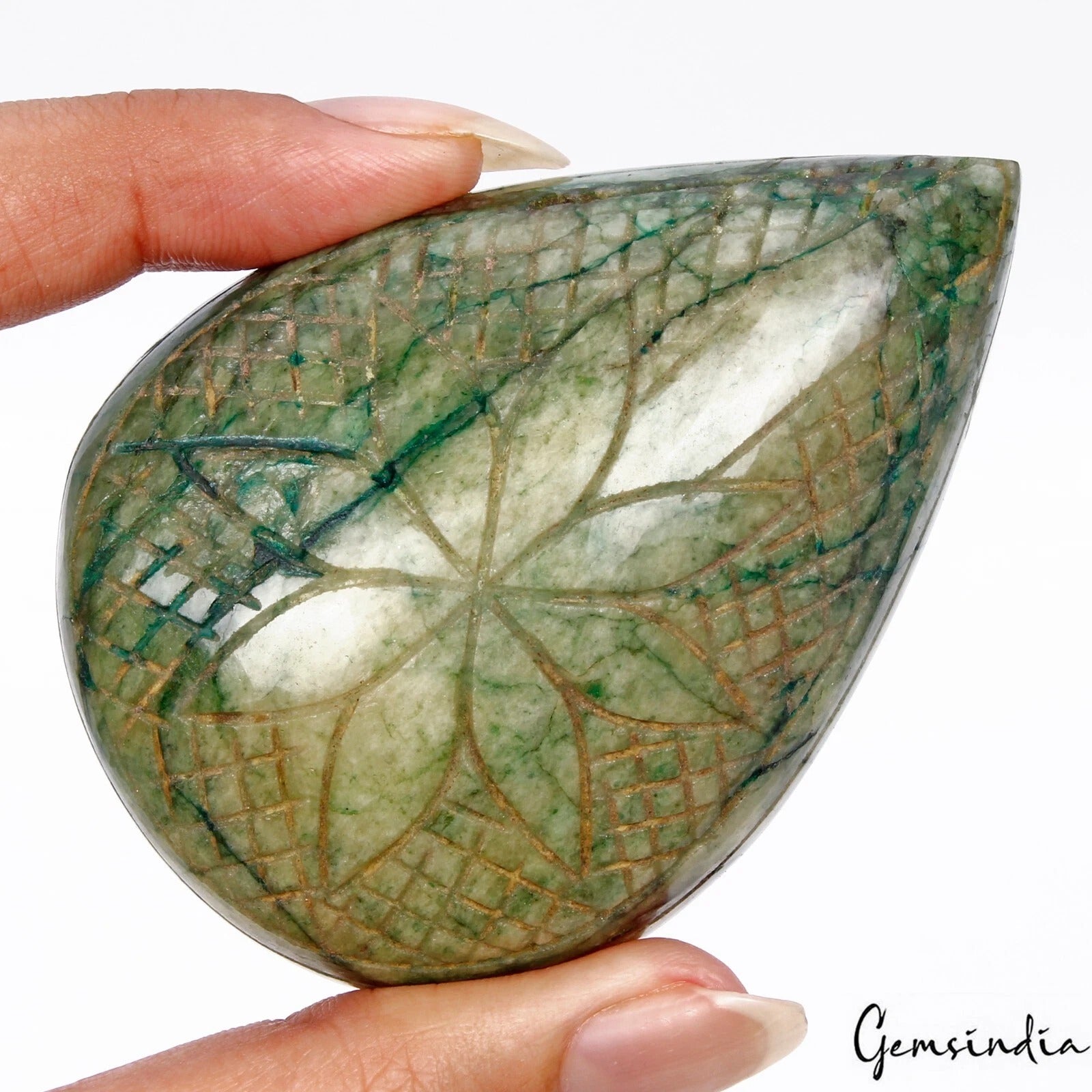 Museum Use Emerald Pear Carving 620 Ct Green Brazilian Earth Mined Loose Gems