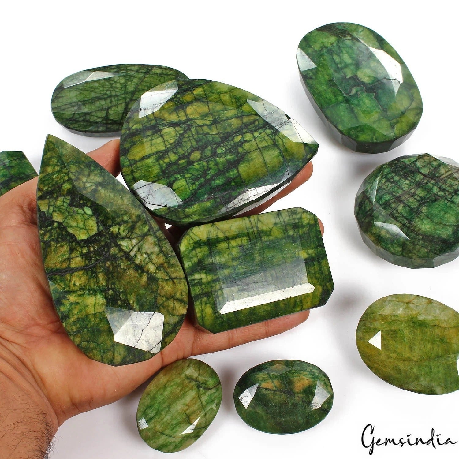 Emerald Lot, Loose Gemstone, Color Enhanced, Green — 10 Pieces, 48mm to 114mm, 9760 Ct (1.950 Kg), Brazil
