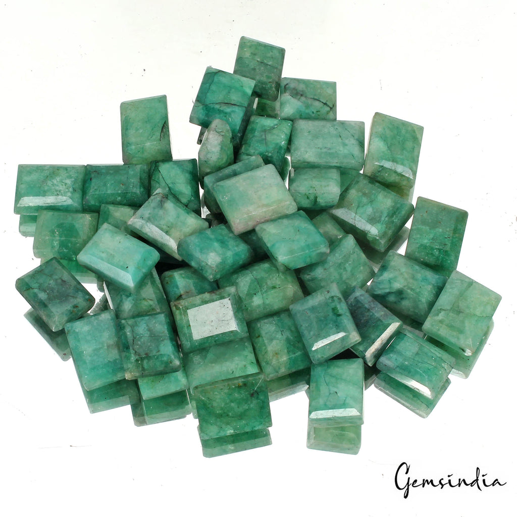 Emerald Lot, Loose Gemstone, Color Enhanced, Green — 44 Pieces, 15mm to 19mm, 820 Ct, Brazil