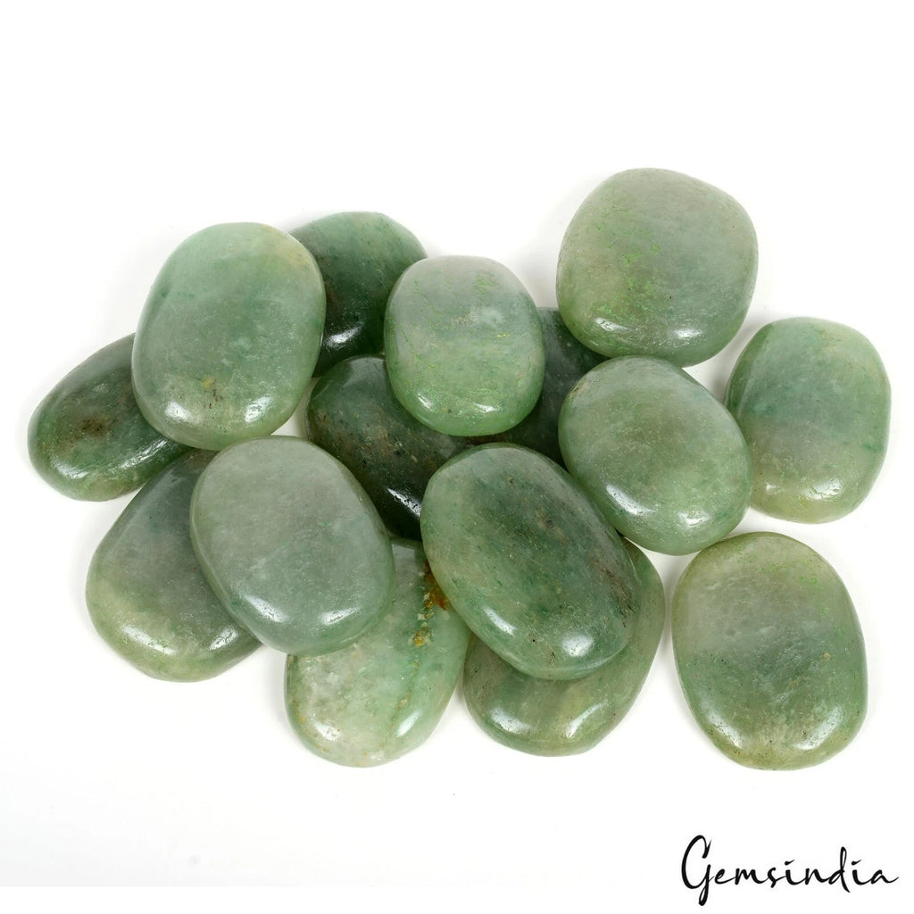 Green Aventurine Lot, Cabochon, Untreated — 15 Pieces, 43mm to 57mm, 2500 Ct