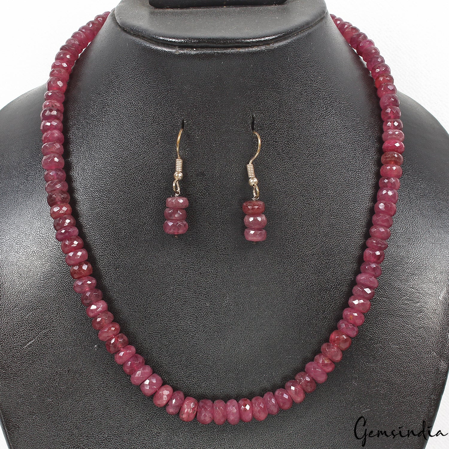 372.80 Cts Natural Red Ruby Gems Round Beaded Single Strand Necklace & Earring