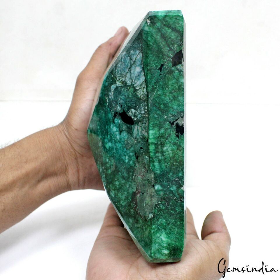 Emerald Loose Gemstone, Color Enhanced, Green — 6.1x5.5x2.3 Inch, 11150 Ct (2.23 Kg), Brazil
