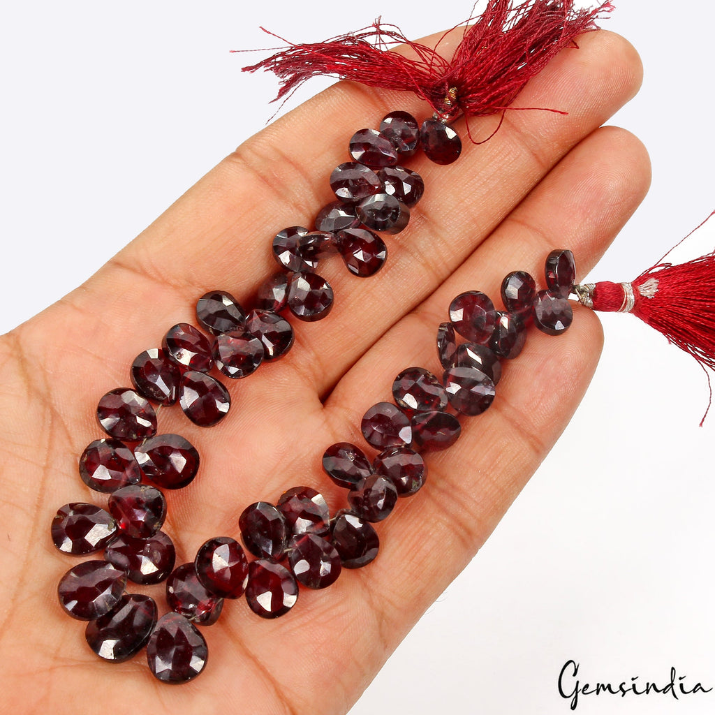 164.70 Ct/49 Pcs Natural Untreated Wine Red Garnet Drill Briolette Gem Strand 8"