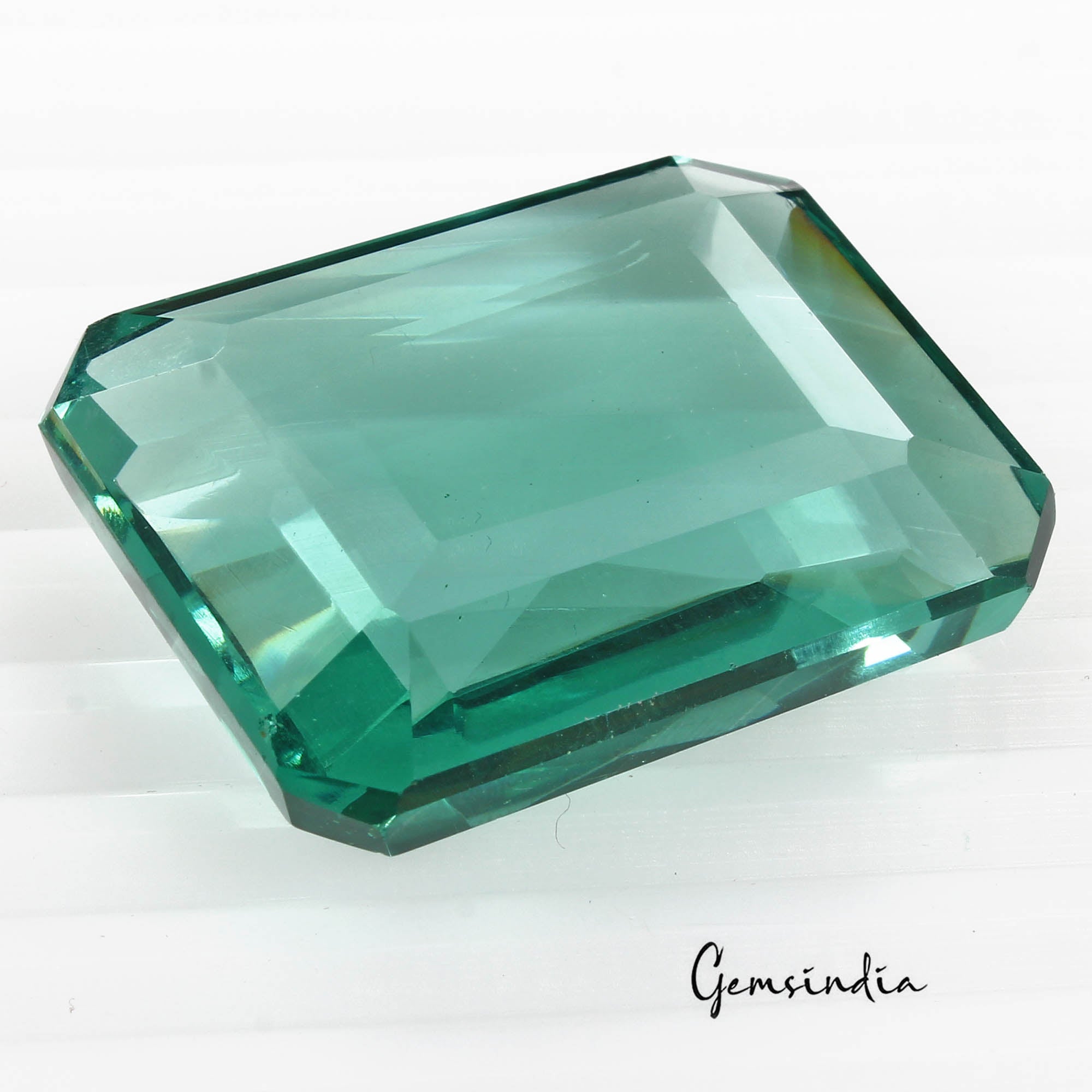 Aquamarine Loose Gemstone, Teal — 35x27x11 mm, 102.20 Ct