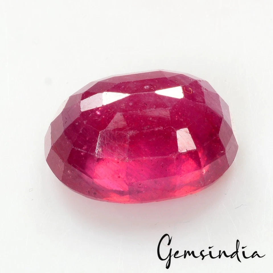 Ruby Loose Gemstone, Oval Cut, Heated — 14x10x7mm, 10.80 Ct, Mozambique