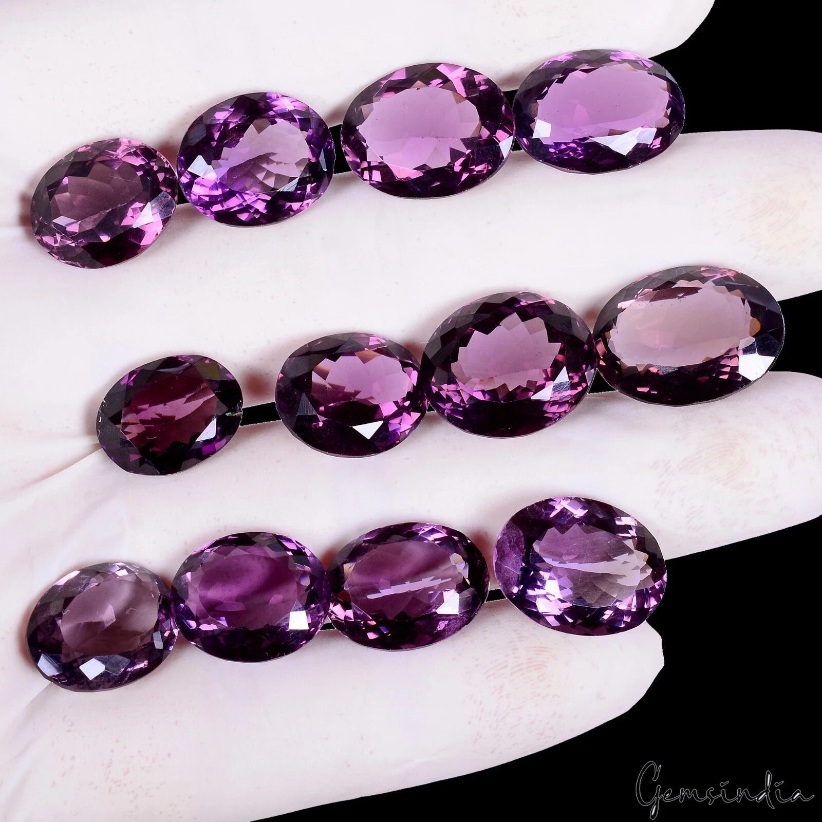 Amethyst Lot, Loose Gemstone, Untreated, Purple — 12 Pieces, 14mm to 18mm, 121.70 Ct, Brazil