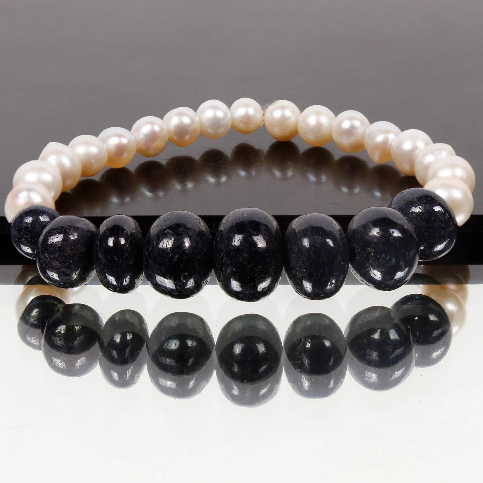 Pearl Bracelet, Untreated — 5mm, 145.00 Ct