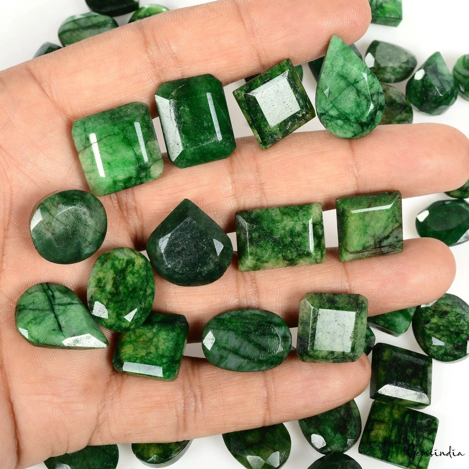 Emerald Lot, Loose Gemstone, Green — 51 Pieces, 12mm to 22mm, 700 Ct, Brazil
