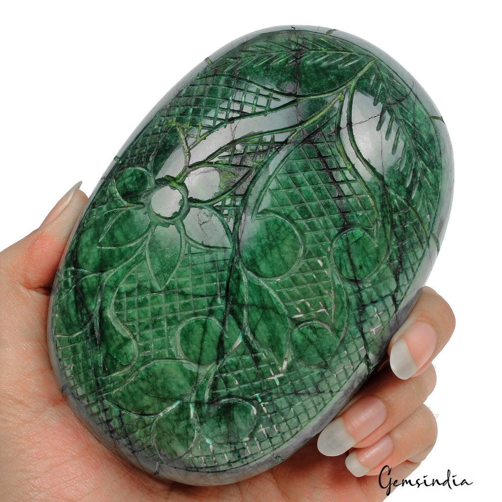 4750 Ct Natural Green Brazilian Emerald Oval Cut Carving Earth Mined Gemstone