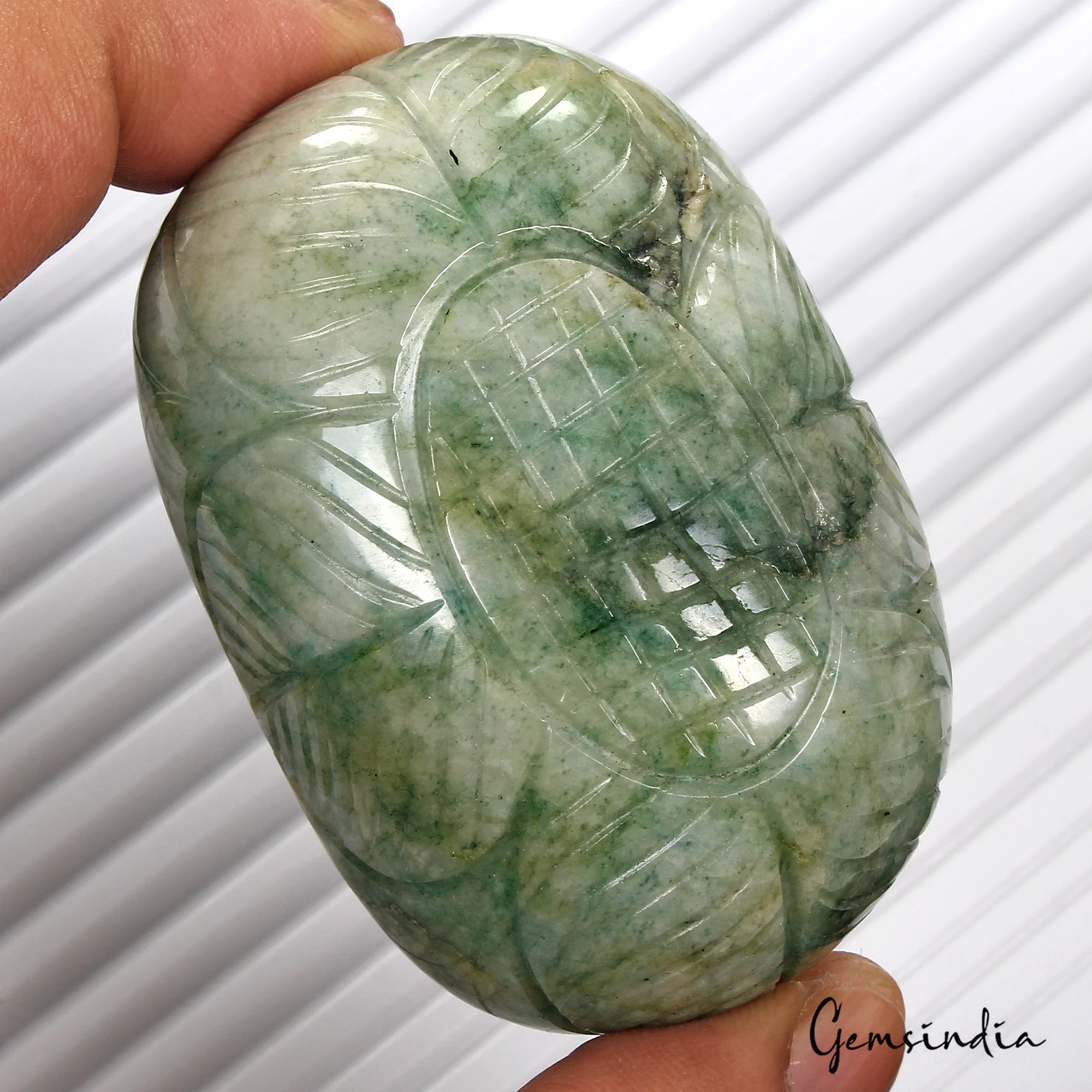 850 Ct Natural Green Brazilian Emerald Oval Carving Museum Size Loose Gemstone