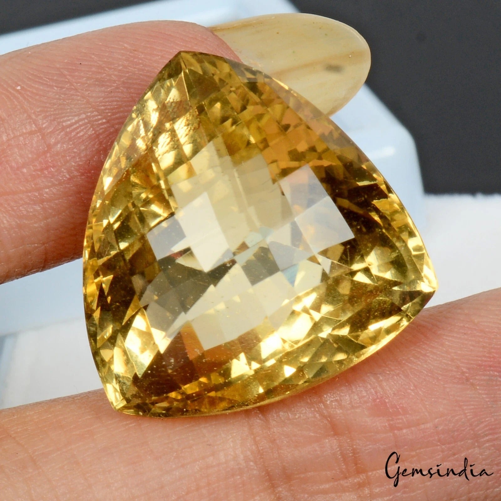Citrine Loose Gemstone, Untreated, Yellow — 24x23x16mm, 42.65 Ct, Brazil