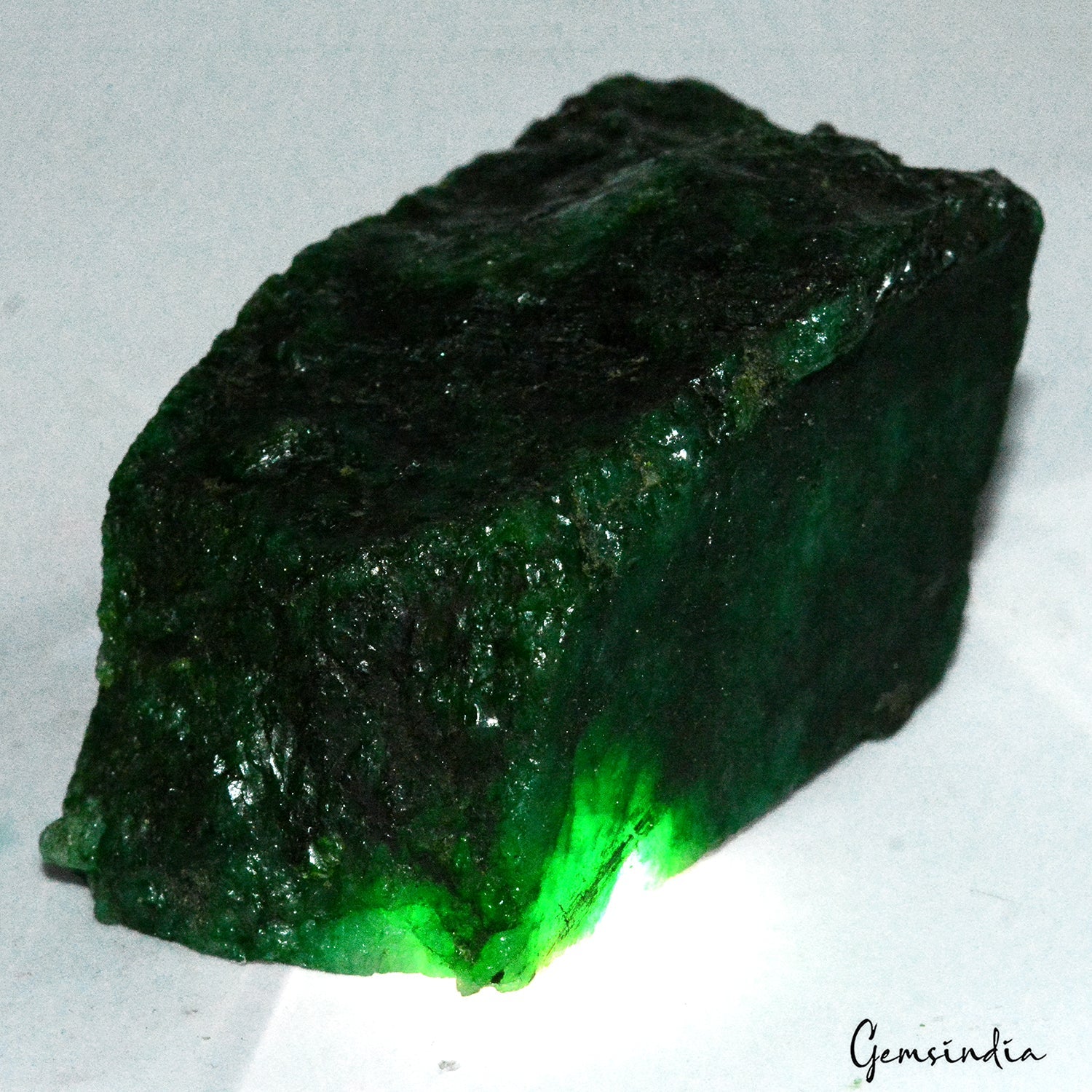 560 Ct Natural Green Brazilian Uncut Raw Rough Emerald Healing Crystal Loose Gem