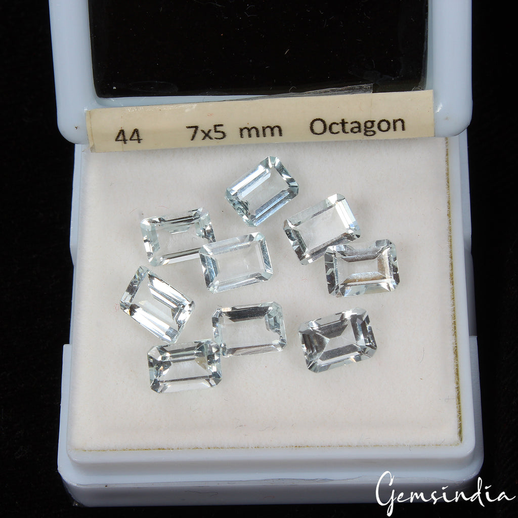 Emerald Lot, Loose Gemstone, Untreated, Blue — 9 Pieces, 7x5mm, 8.00 Ct, Brazil