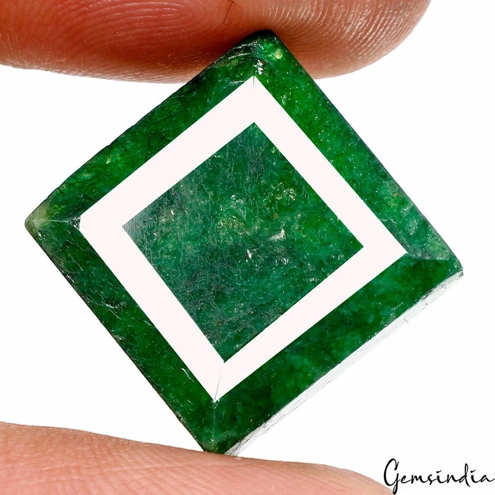 Emerald Loose Gemstone, Color Enhanced, Green — 17x17x8mm, 27.00 Ct, Brazil