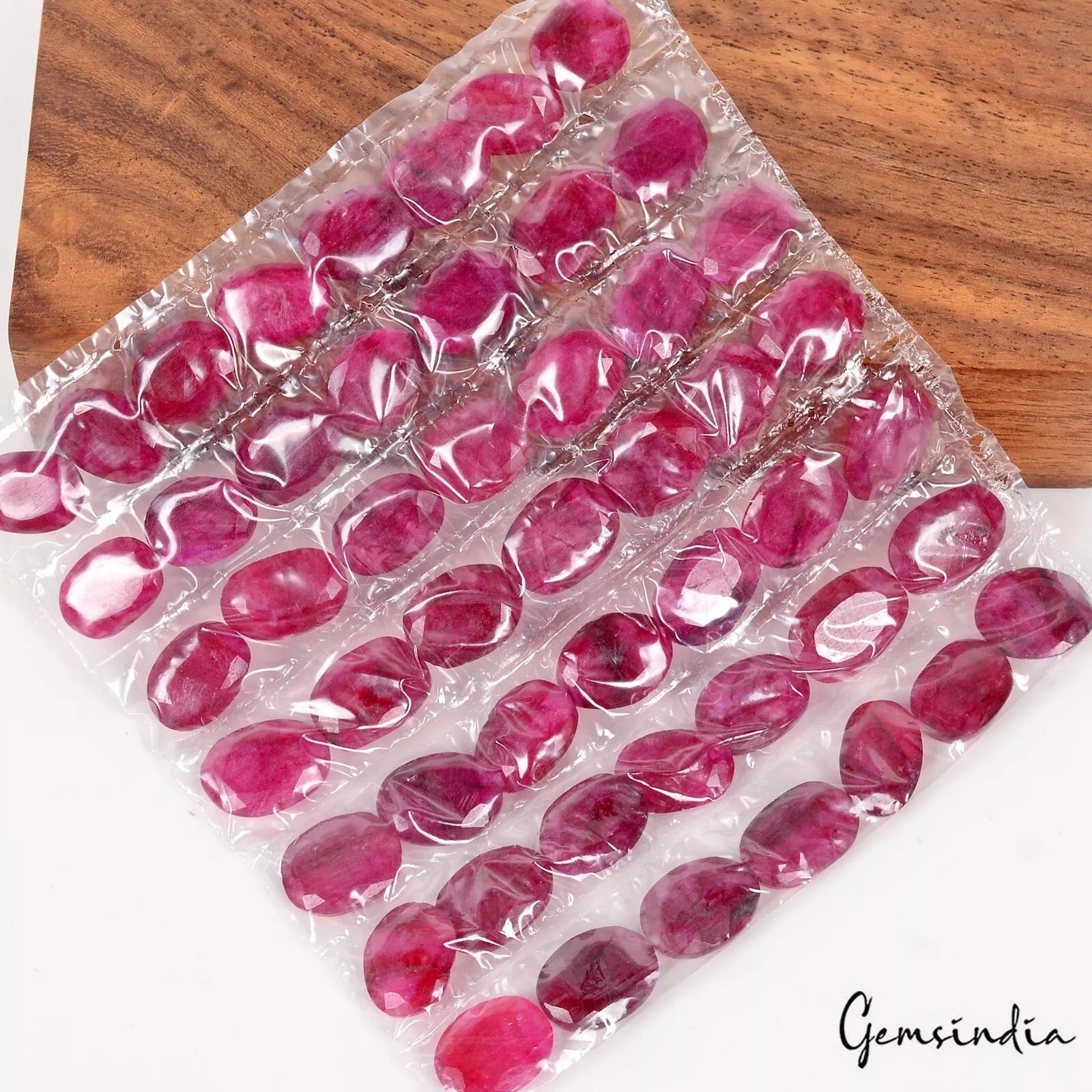 Beryl Lot, Loose Gemstone, Color Enhanced, Pink — 50 Pieces, 11mm to 14mm, 270.90 Ct