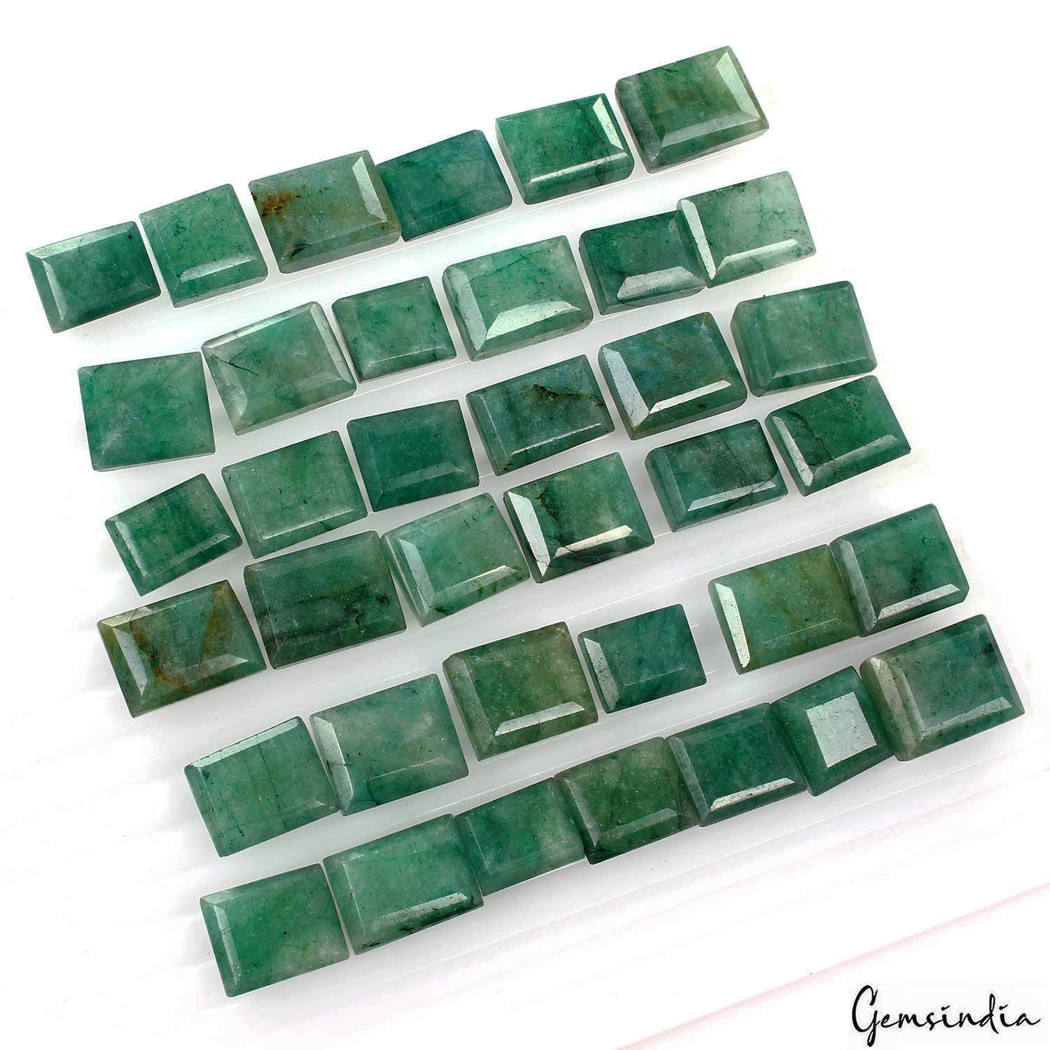 Emerald Lot, Loose Gemstone, Color Enhanced, Green — 37 Pieces, 13mm to 18mm, 600 Ct, Brazil