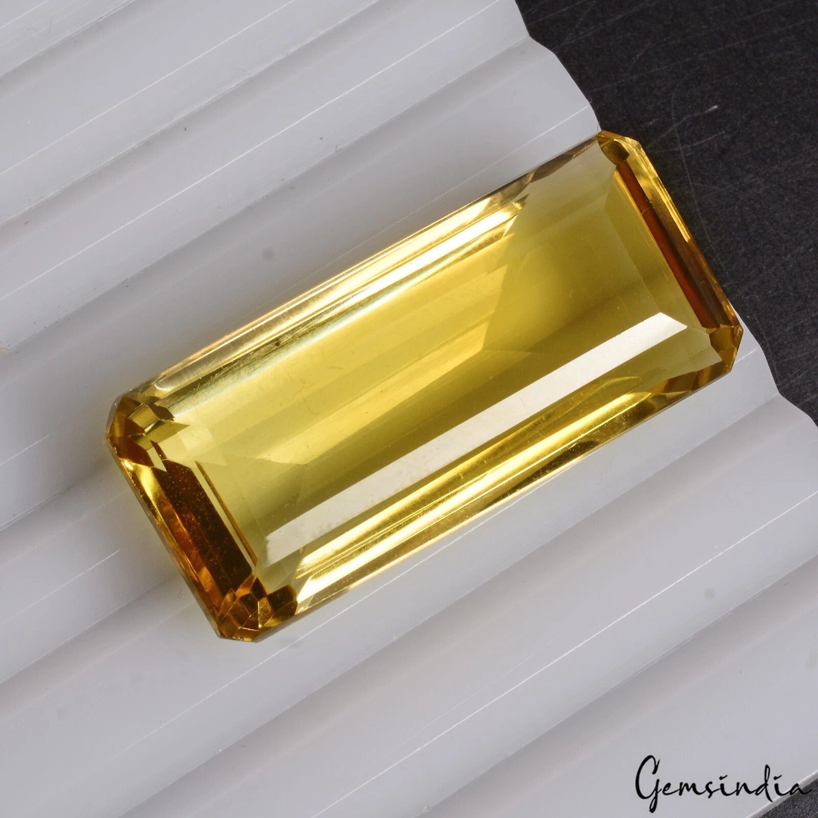 Natural 56.70 Ct Octagon Cut Unheated Yellow Citrine Brazil Big Gemstone 34x15mm