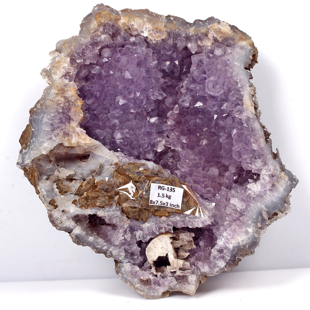 Uruguayan Amethyst Geode, Untreated — 8x7.5x3 Inch, 1.54 Kg (7900 Ct), Uruguay