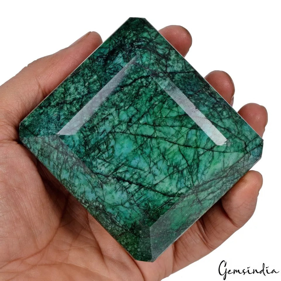 Emerald Loose Gemstone, Color Enhanced, Green — 76 x 69 x 55mm, 3180 Ct, Brazil