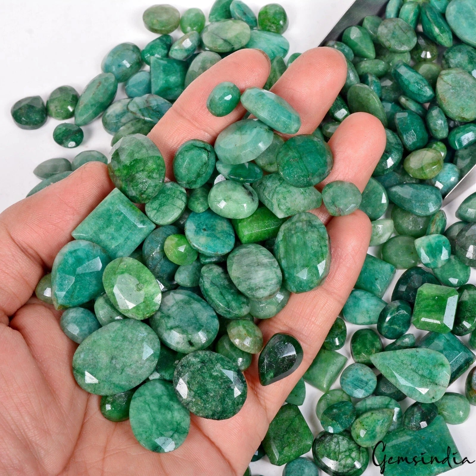 2100 Ct/220 Pcs Natural Brazilian Green Emerald Mix Cut Loose Gems Wholesale Lot