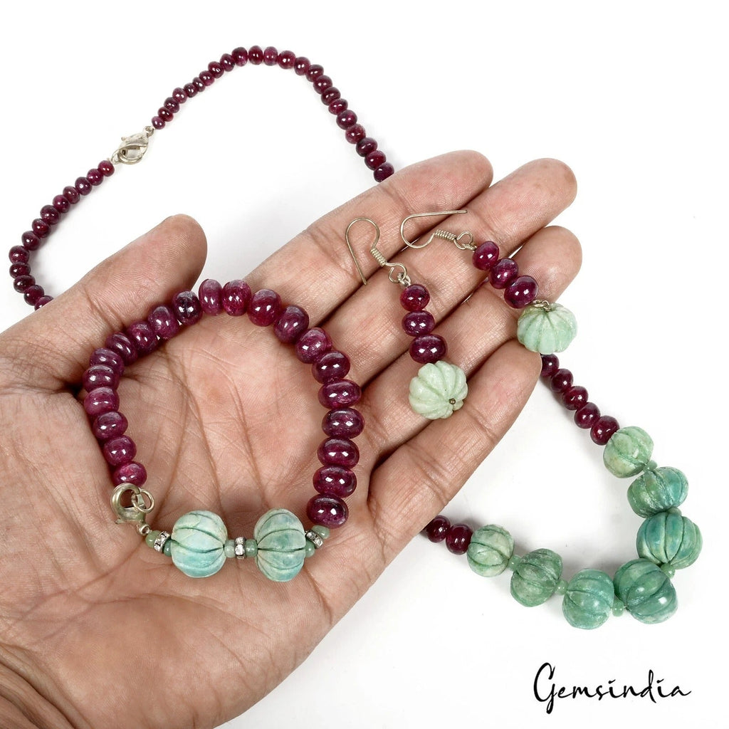 583 Cts Natural Red Ruby Green Emerald Round Beaded Handmade 3 Piece Jewelry Set
