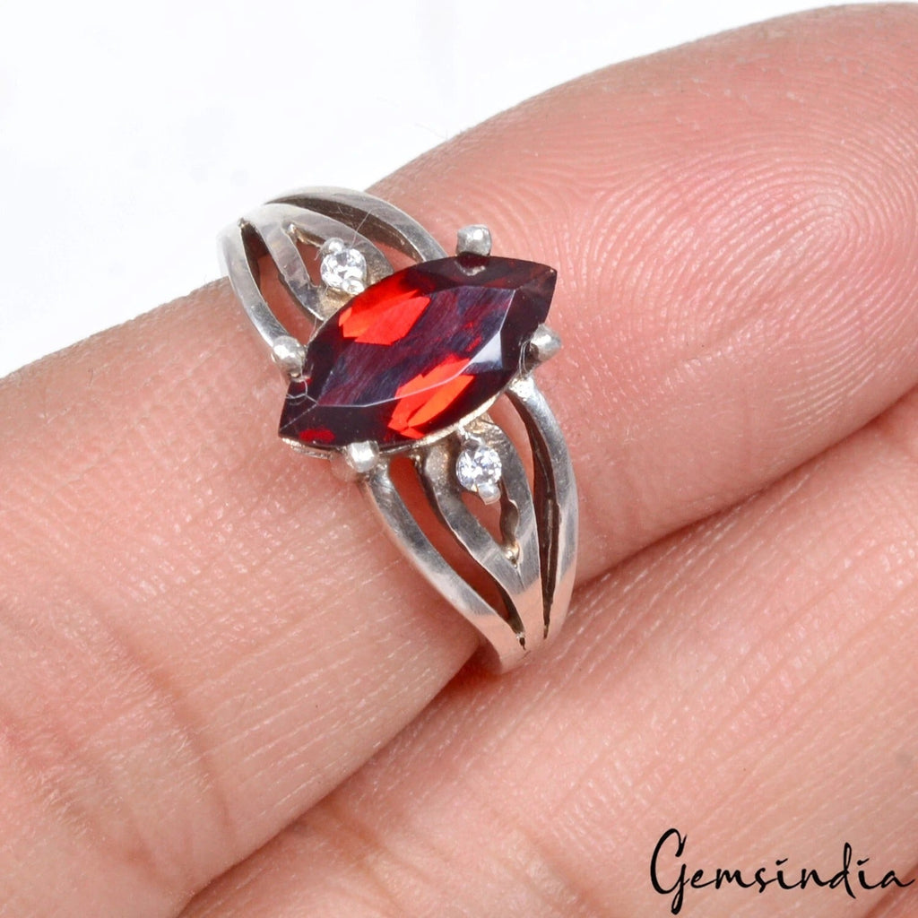 Brilliant Cut Garnet 925 Silver Dainty Art Engagement Ring For Her Size 6.5 US