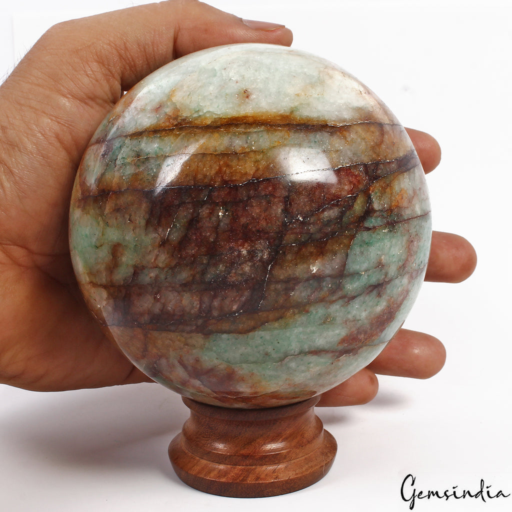 Aventurine Sphere, Green — 4 Inch in diameter, 1.492 Kg (4760 Ct), Madagascar
