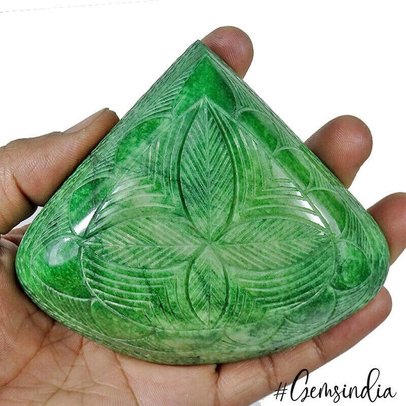 Emerald Carving, Color Enhanced, Green — 92 x 105 x 32mm, 2015 Ct, Brazil