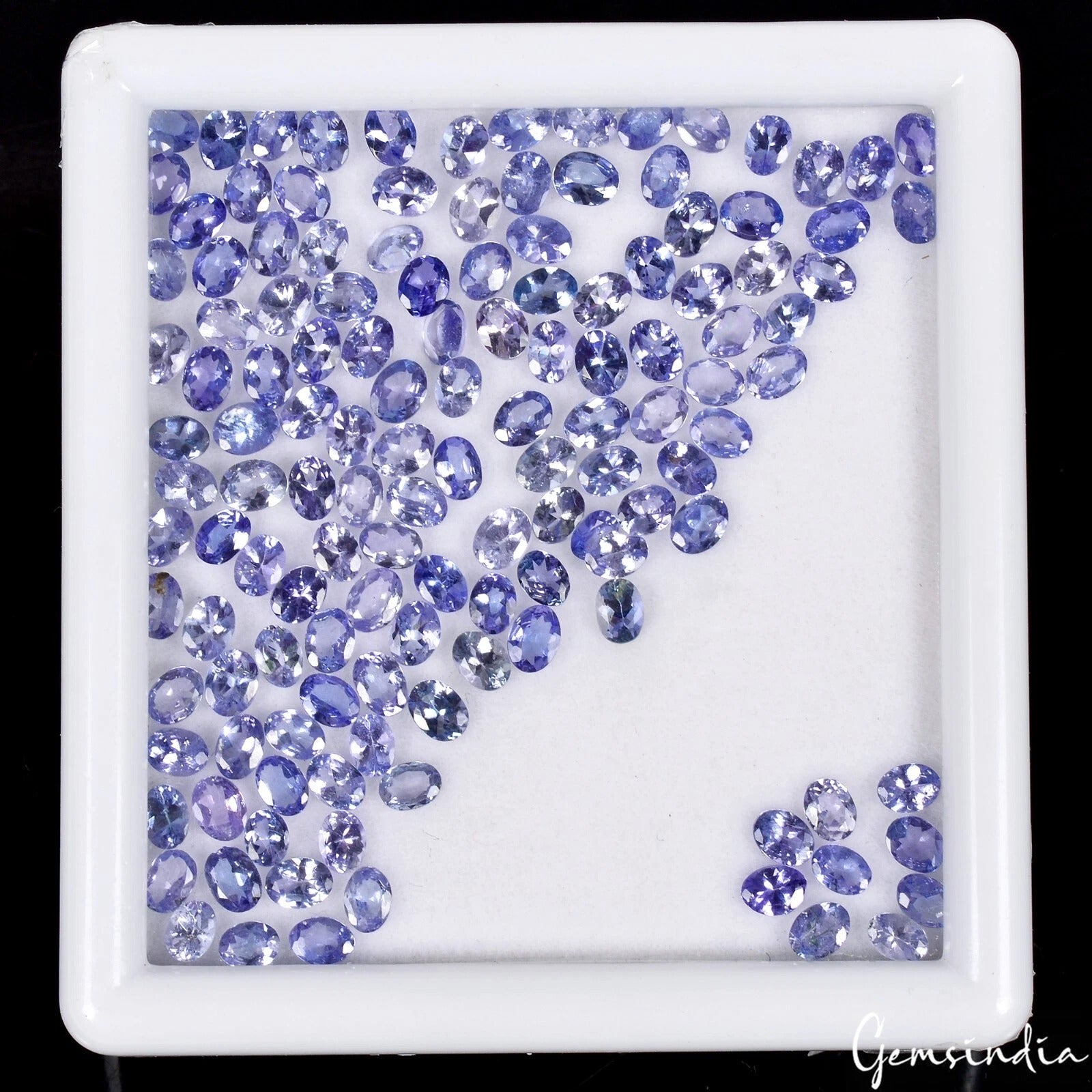Oval Cut 4x3mm.Ravishing Natural Purplish Blue Tanzanite 134 Pcs/22.30 Ct.
