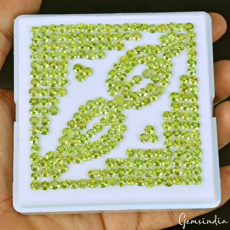 77 Ct/251 Pcs Natural Unheated Parrot Green Peridot Round Calibrated 4mm Gem Lot